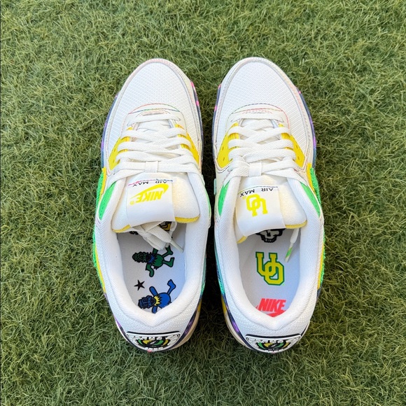 Nike Air Max 90 UO X GD - Picture 4 of 6